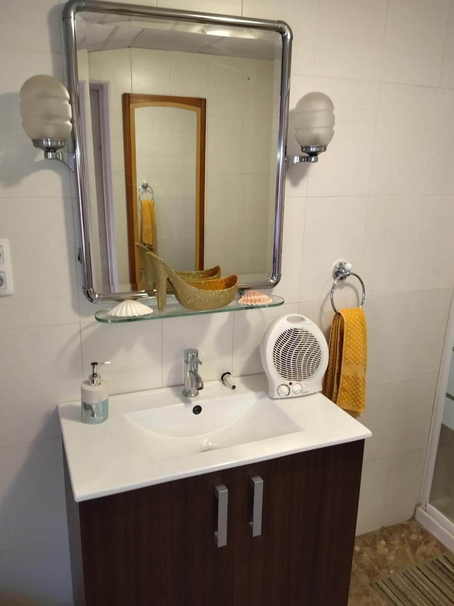 Отель Habitacion Natural Rustica En Casa Compartida Картахена Экстерьер фото